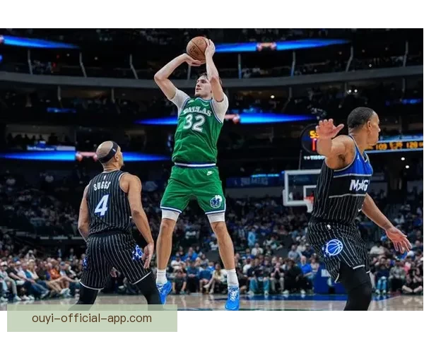 一战刷十二纪录弗拉格轰五十一分比肩乔丹官方称核心独一无二